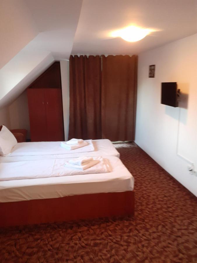 Casa Azugeana Azuga Zewnętrze zdjęcie