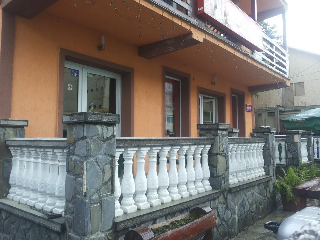 Casa Azugeana Azuga Zewnętrze zdjęcie